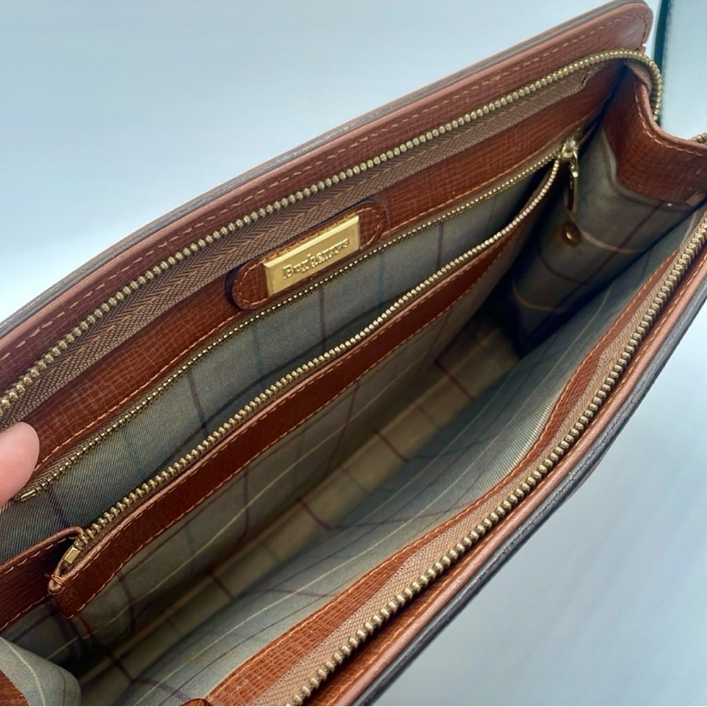 BURBERRY’S Brown Leather Men's Wristlet / Clutch Toiletry or Business Supply Bag - Picture 9 of 10